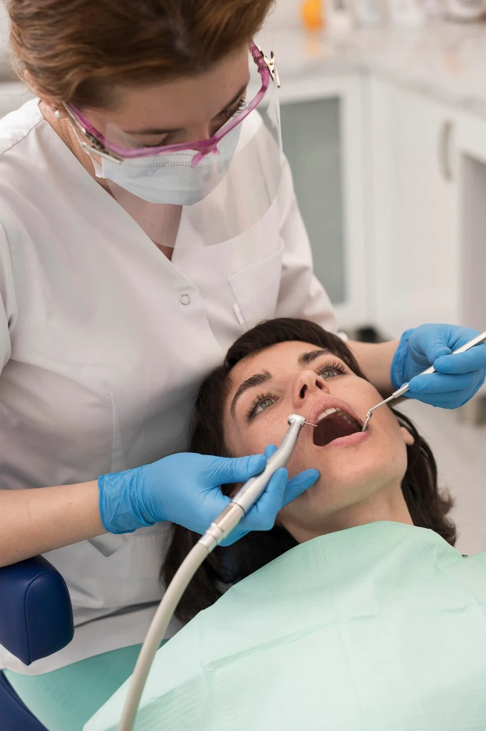 PROFESSIONAL TEETH